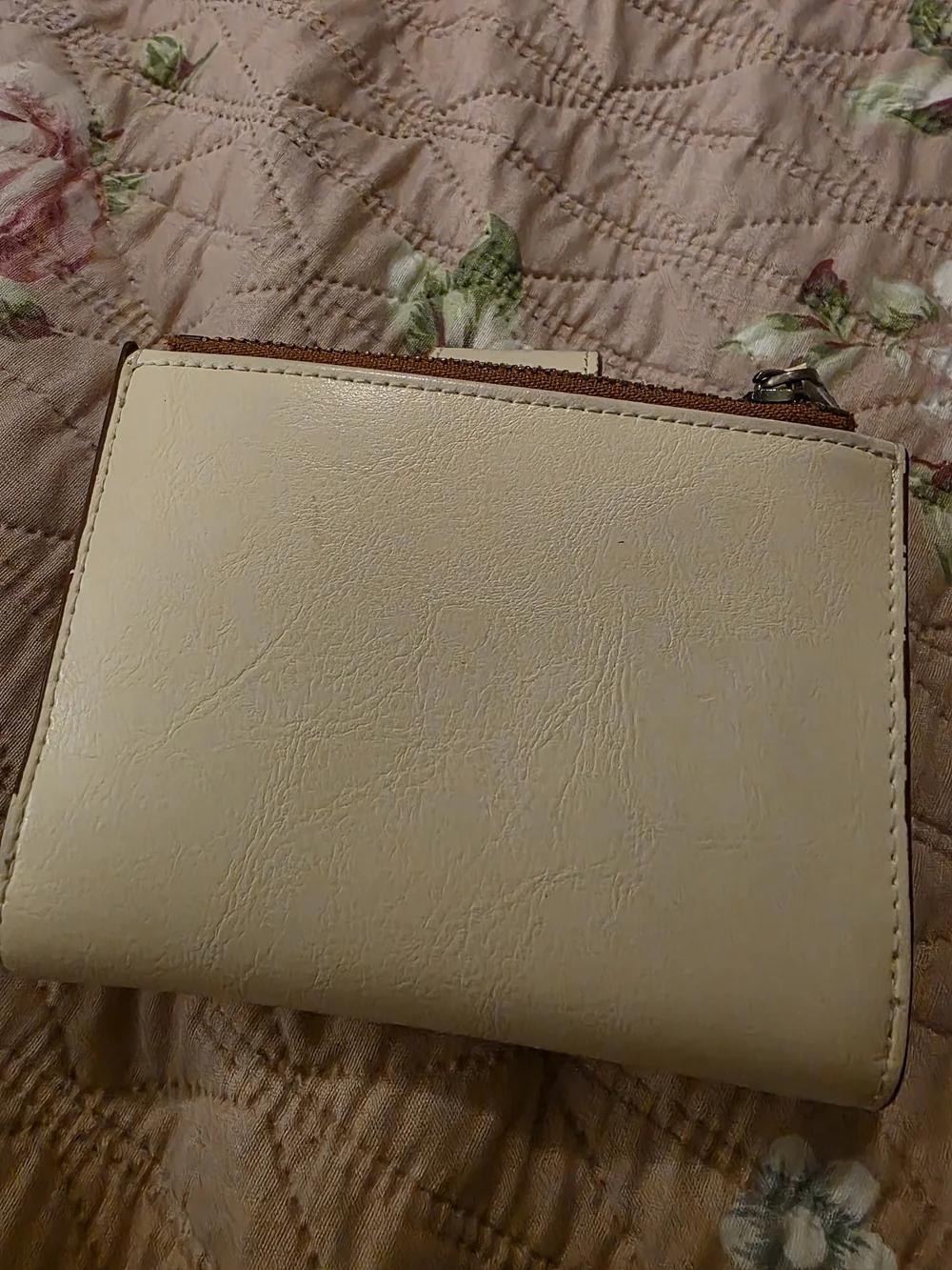 Cream & Brown Women’s Snap-Closure Wallet